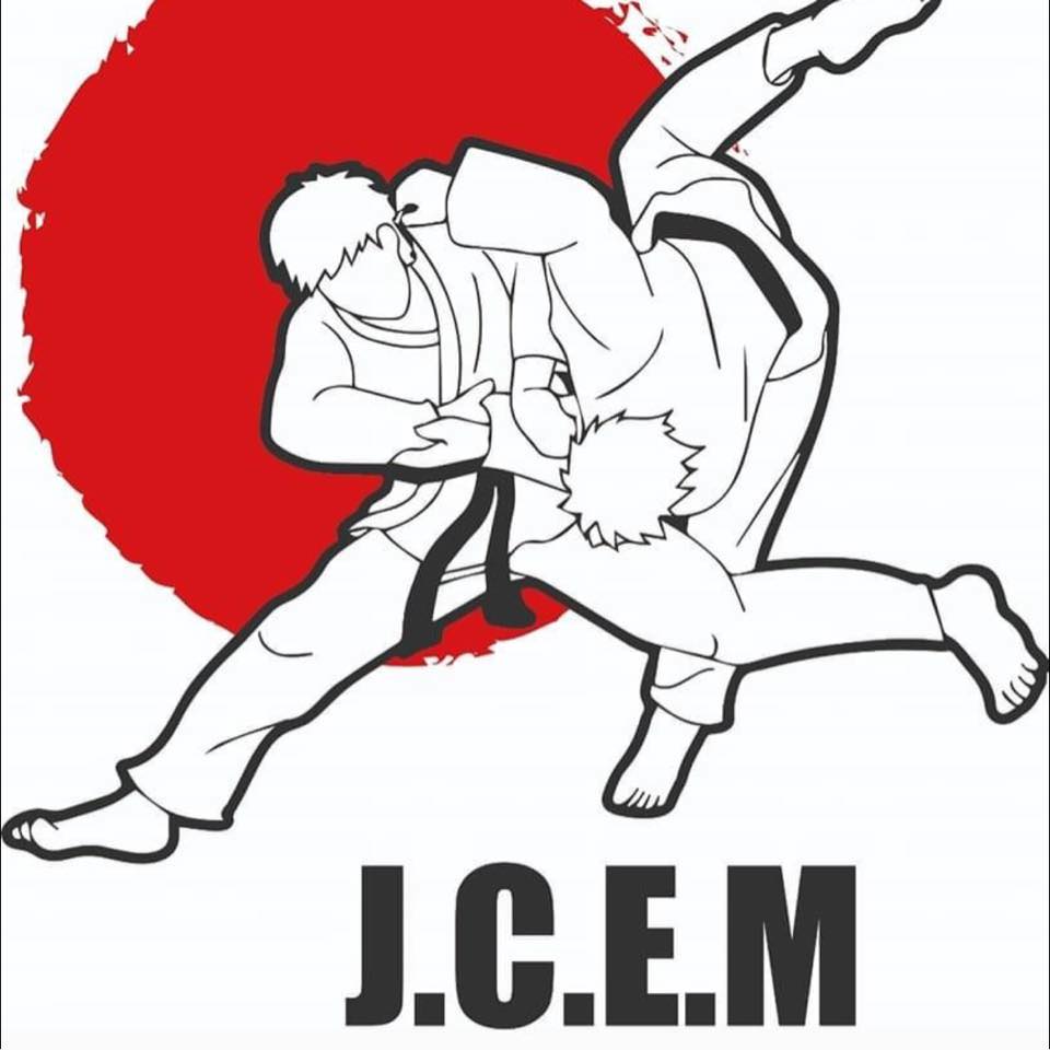 Laissez le Dojo aux judokas !